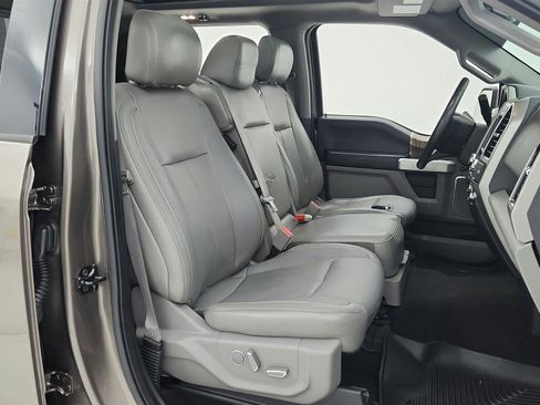 Used 2018 Ford F150 Lariat image 35