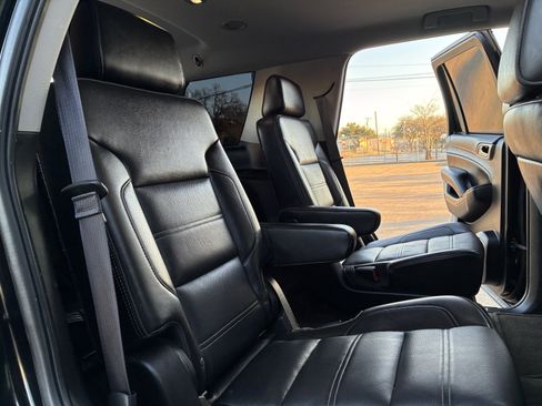 Used 2016 GMC Yukon Denali RWD image 13
