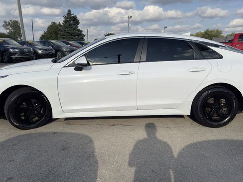 Used 2021 Kia K5 LXS image 4