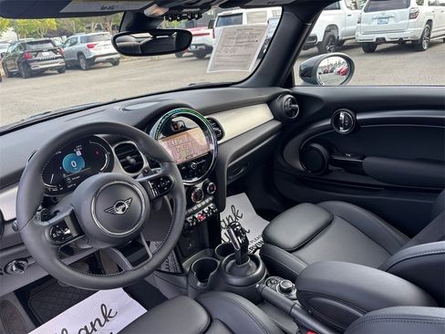 Used 2023 MINI Cooper S image 13