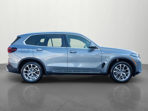 Used 2026 BMW X5 xDrive40i image 8
