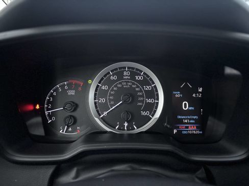 Used 2021 Toyota Corolla LE image 10