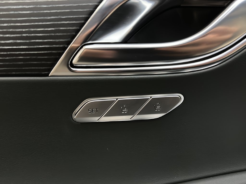 Certified 2026 Genesis GV80 3.5T AWD/4WD image 16