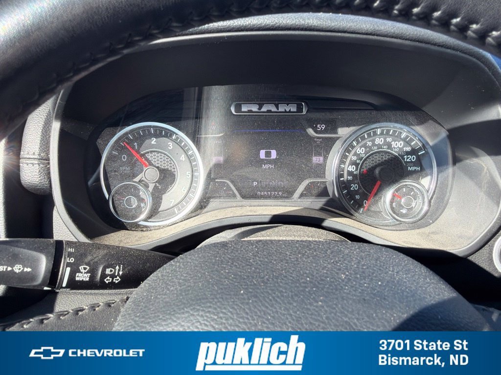 Used 2024 RAM 1500 Laramie AWD/4WD image 11