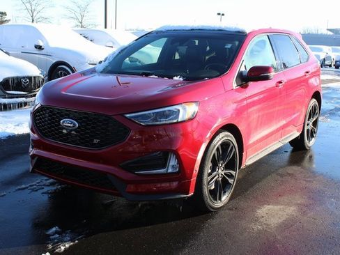 Used 2021 Ford Edge ST w/ Equipment Group 401A image 9