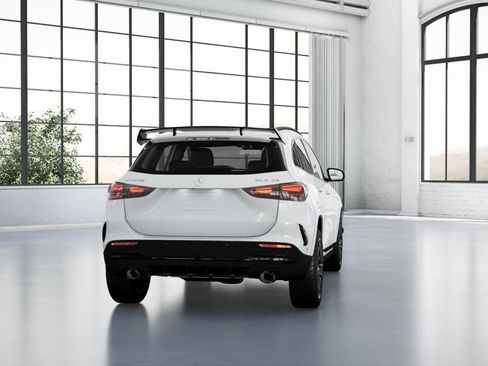 Certified 2026 Mercedes-Benz GLA 35 AMG 4MATIC image 24