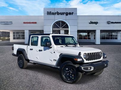 New 2026 Jeep Gladiator Sport