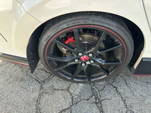 Used 2021 Honda Civic Type R image 31