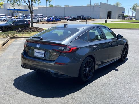 Used 2025 Honda Civic Sport image 10