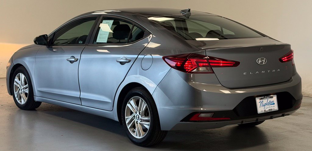 Used 2019 Hyundai Elantra SEL w/ Cargo Package FWD image 4