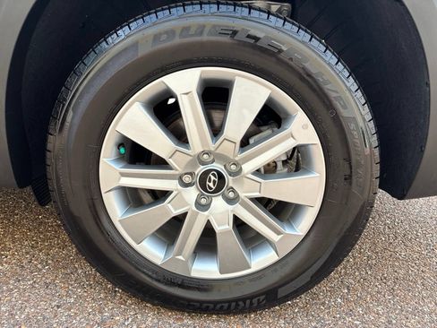 Certified 2025 Hyundai Palisade SEL FWD image 14