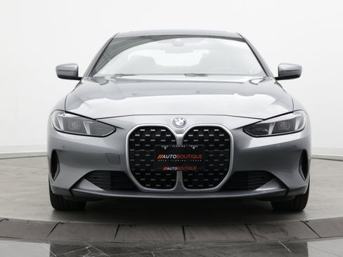 Used 2025 BMW 430i Coupe w/ Premium Package RWD image 2