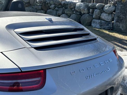 Used 2013 Porsche 911 Carrera S image 23