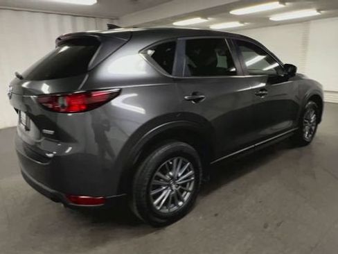 Used 2017 MAZDA CX-5 Touring w/ Preferred Equipment Package image 8