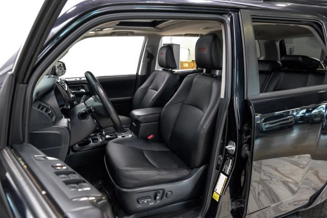 Used 2023 Toyota 4Runner TRD Off-Road Premium w/ Off Road Premium Plus Package AWD/4WD image 43