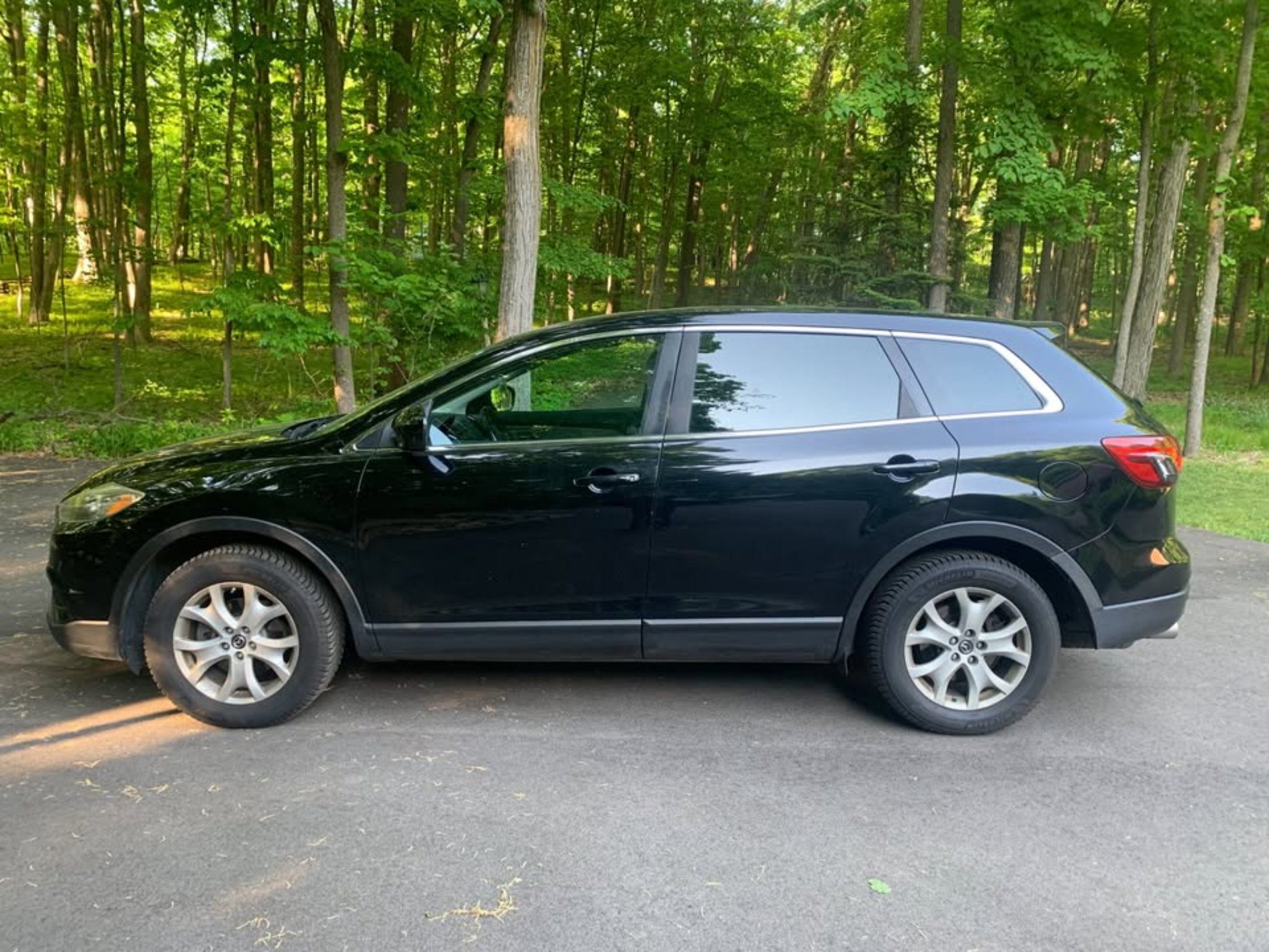 Used 2013 MAZDA CX-9 Touring w/ Touring Technology Pkg AWD/4WD image 2