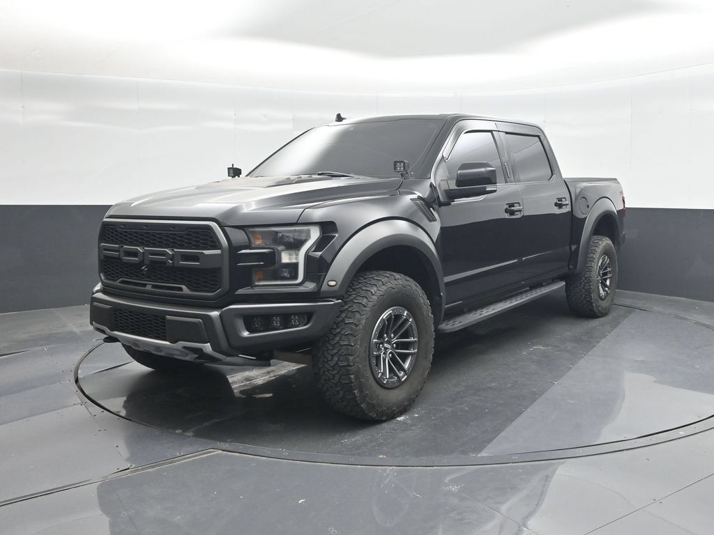 Used 2019 Ford F150 Raptor w/ Equipment Group 802A Luxury AWD/4WD image 31