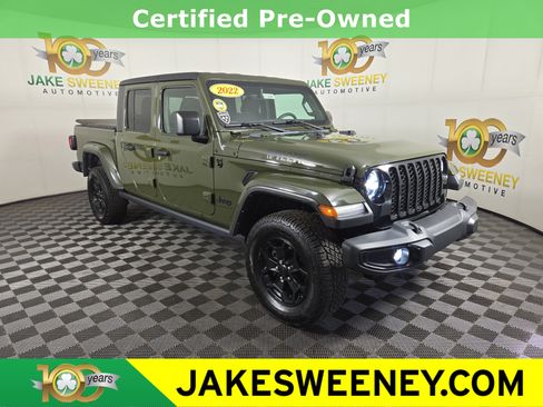 Used 2022 Jeep Gladiator Sport AWD/4WD image 1