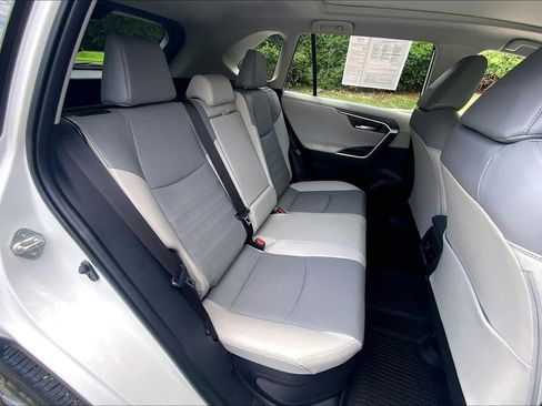 Used 2025 Toyota RAV4 Limited w/ Advanced Technology Package AWD/4WD image 24