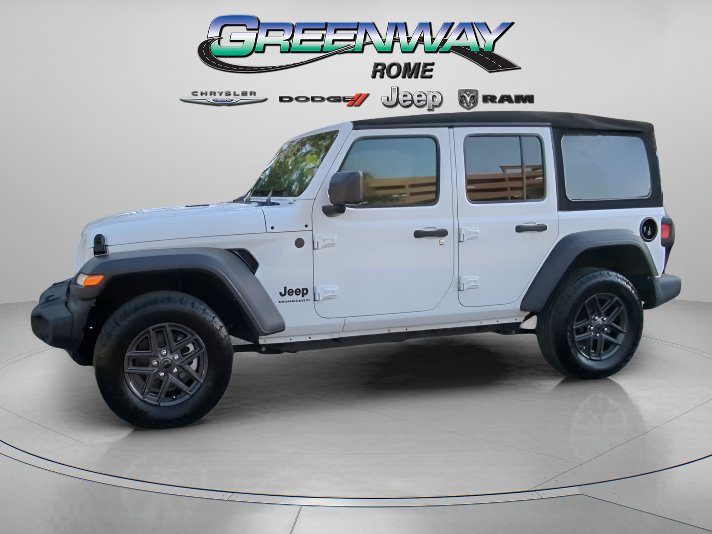 Used 2024 Jeep Wrangler Unlimited Sport AWD/4WD image 14