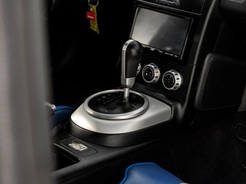 Used 2006 Nissan 350Z Enthusiast image 19
