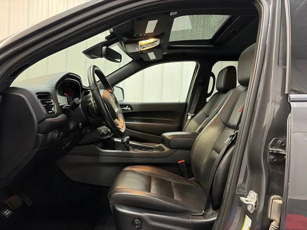 Used 2025 Dodge Durango R/T AWD/4WD image 11