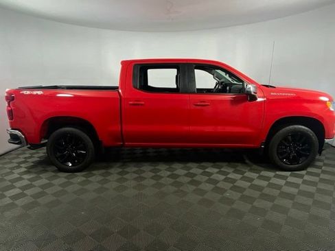 Used 2023 Chevrolet Silverado 1500 LT AWD/4WD image 10