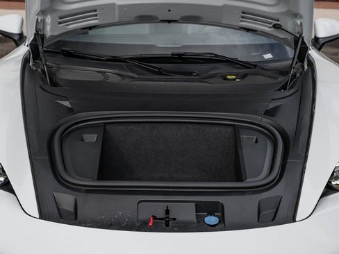 Used 2020 Porsche Taycan 4S image 14