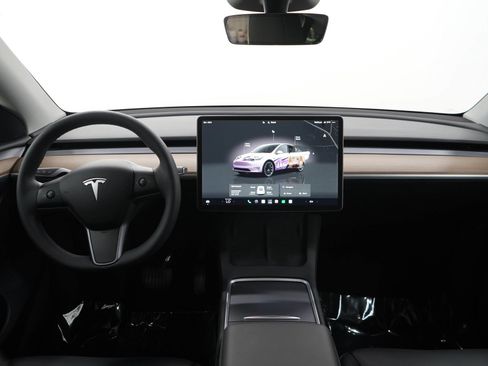 Used 2023 Tesla Model Y Long Range AWD/4WD image 16