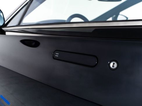 Used 2018 Aston Martin Lagonda RWD image 46