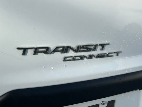 Used 2022 Ford Transit Connect XL FWD image 20