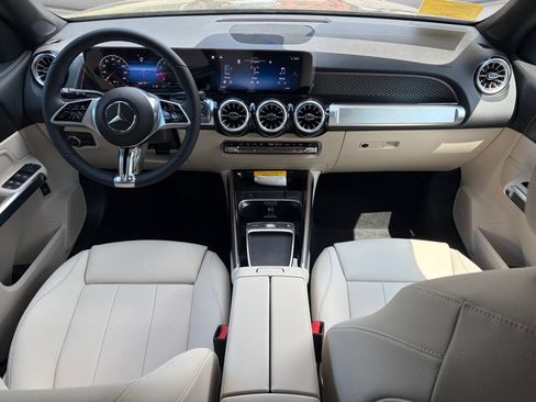 New 2026 Mercedes-Benz GLB 250 4MATIC image 14