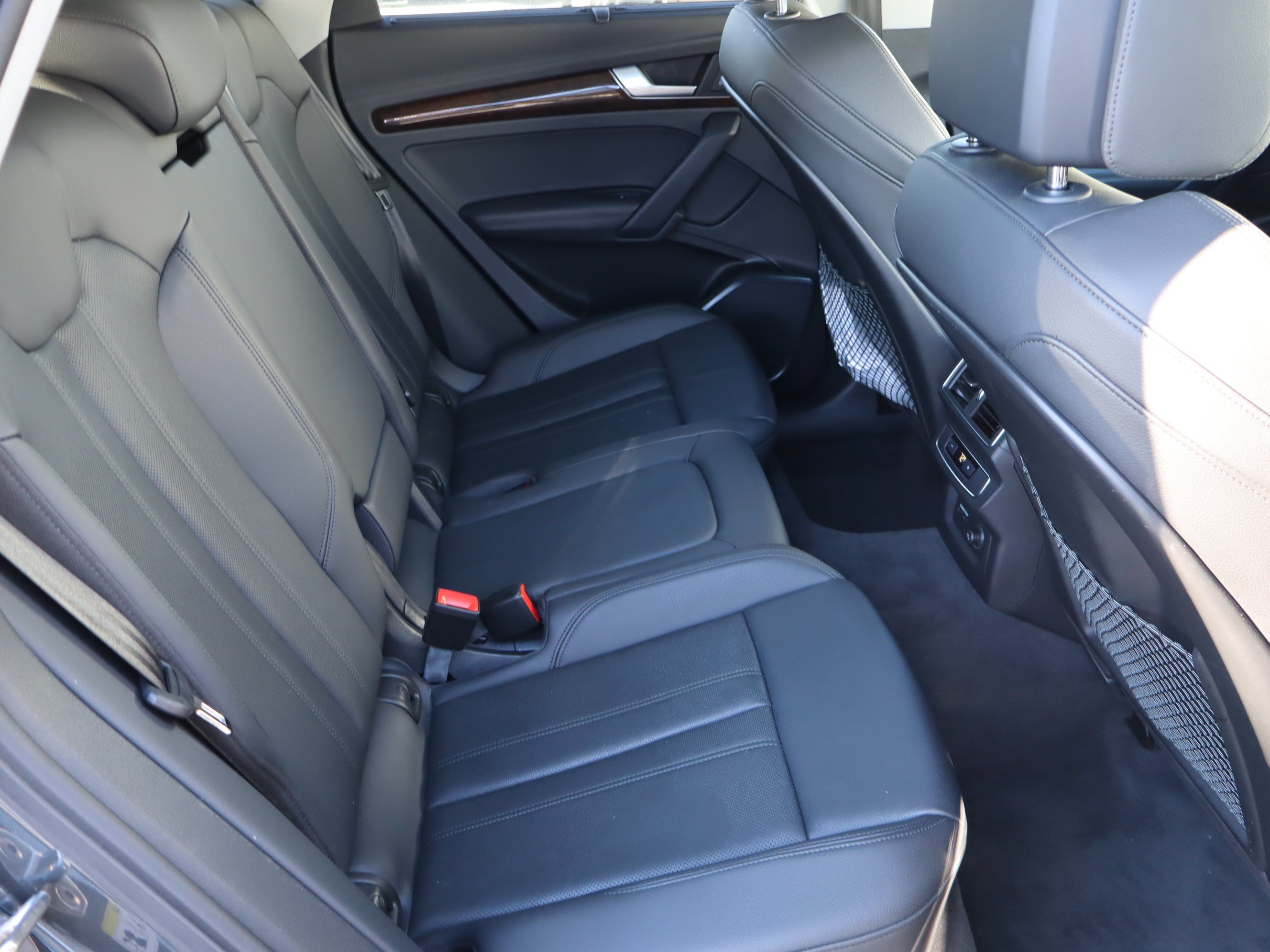 Used 2019 Audi Q5 2.0T Premium Plus w/ Premium Plus Package AWD/4WD image 35