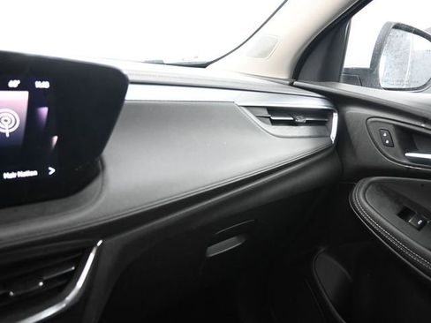 Used 2025 Buick Encore GX Preferred image 28