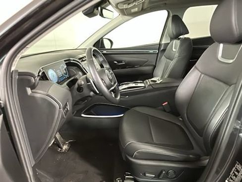 Certified 2023 Hyundai Tucson Limited AWD/4WD image 11