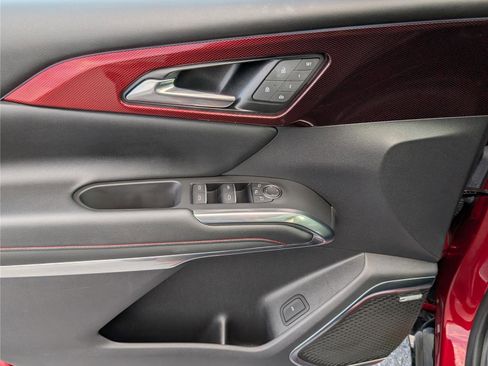 Used 2024 Chevrolet Traverse RS w/ LPO, Floor Liner Package image 23