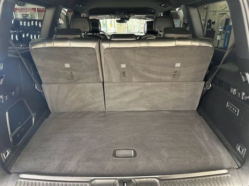 Used 2022 Jeep Wagoneer Series III w/ Flexible Seating Group AWD/4WD image 42