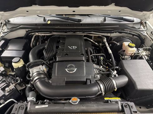 Used 2019 Nissan Frontier SV image 26