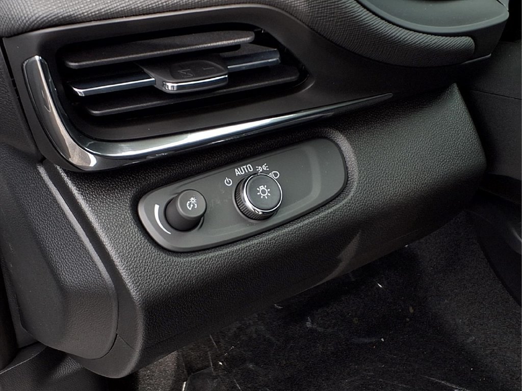 New 2026 Buick Envista Sport Touring w/ Convenience I Package FWD image 14