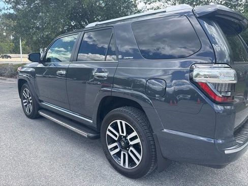 Used 2024 Toyota 4Runner Limited AWD/4WD image 3