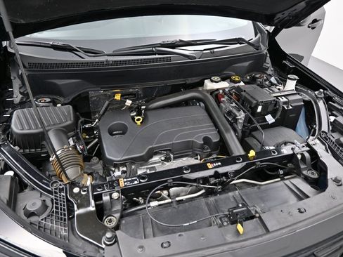 Certified 2023 GMC Terrain SLE w/ Driver Convenience Package image 25