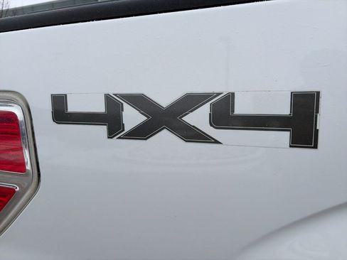 Used 2013 Ford F150 XLT w/ Luxury Equipment Group image 9