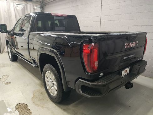 Used 2022 GMC Sierra 2500 Denali w/ Denali Ultimate Package AWD/4WD image 19