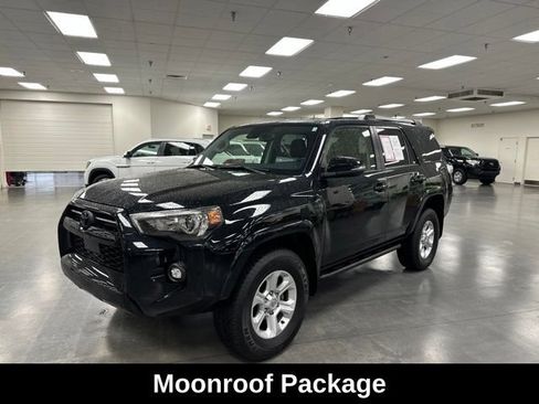 Used 2024 Toyota 4Runner SR5 Premium w/ Moonroof Package AWD/4WD image 3