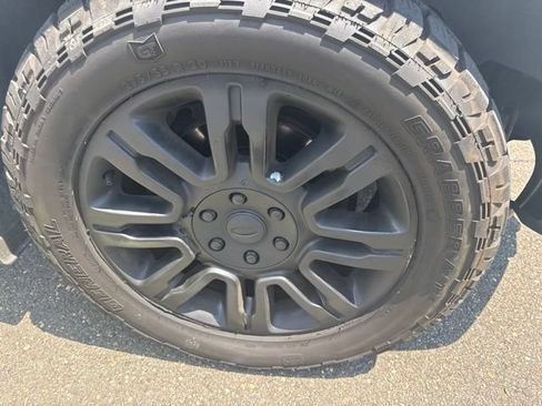 Used 2011 Ford F150 Platinum AWD/4WD image 6