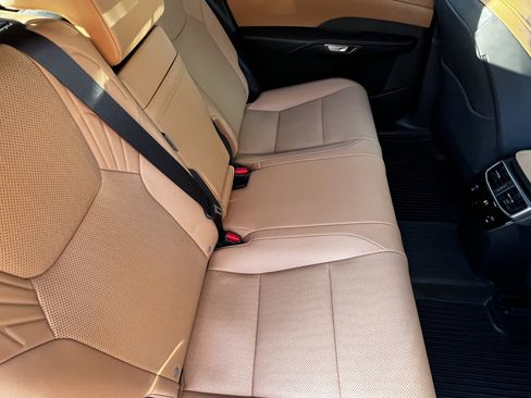 Certified 2025 Lexus RX 350 Premium w/ Accessory Package (K3) image 39