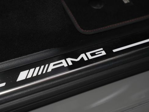 Used 2025 Mercedes-Benz G 63 AMG 4MATIC image 34