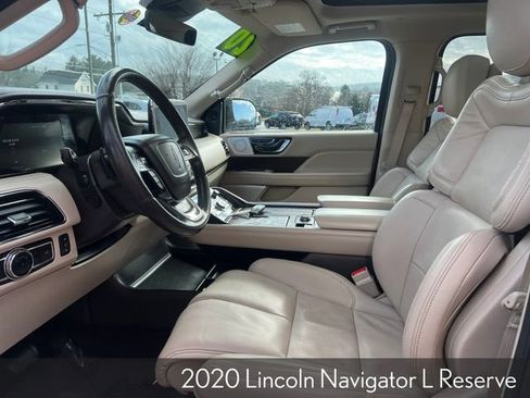 Used 2020 Lincoln Navigator L Reserve w/ Luxury Package image 18