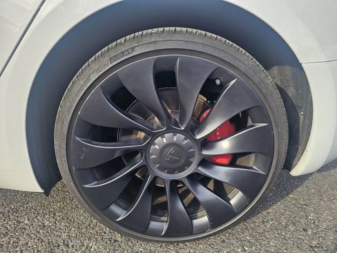 Used 2023 Tesla Model 3 Performance AWD/4WD image 9