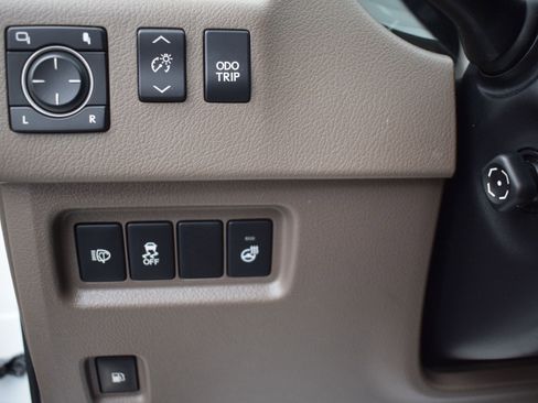 Used 2016 Lexus GX 460 Luxury image 20